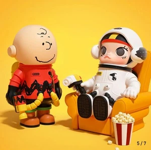 POPMART MEGA SPACE MOLLY 100% Charlie Brown & Snoopy *NUEVO Y SELLADO* - Imagen 1 de 8