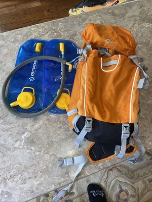 Lowepro Photo Sport 200 AW Adventure Backpack Digital SLR Camera Bag Rain Cover - image 1 of 4