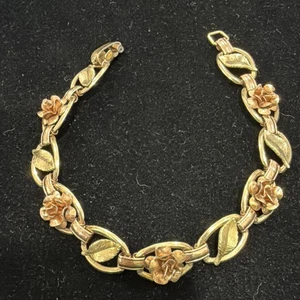 Vintage Krementz gelb & roségoldfarben Blatt mit 3D Rosen Armband 7" - Bild 1 von 7
