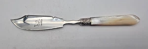 ANTIKES BUTTERMESSER / STREUER STERLINGSILBER & PERLMUTT LONDON 1800 - Bild 1 von 3
