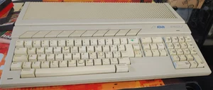 Atari STF 1040 (ordinateur classique) (pas d'alimentation, défectueux 4 Mo de RAM) 16 bits - Photo 1/6
