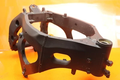 2006-2007 SUZUKI GSXR 600 750 OEM STRAIGHT FRAME CHASSIS C  - Image 1 of 4