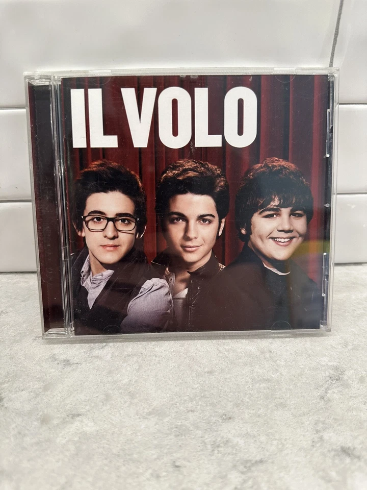 IL Volo: By IL Volo (2011 CD) Foto 1 de 4