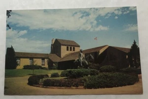 Will Rogers Memorial Claremore, Oklahoma. Postcard (B2) - Picture 1 of 2