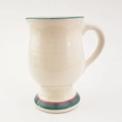 Taza de café con pedestal patrón de enebro Pfaltzgraff taza gres verde malva Foto 1 de 4