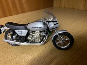 Motorrad Modell Moto Guzzi SP1000 - Bild 1 von 2