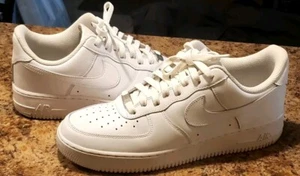 Nike Air Force 1 '07 Triple White Shoes Mens Size 10 Good Condition '2020' - Picture 1 of 24
