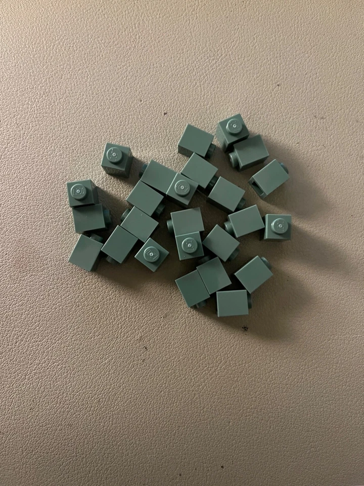 LEGO (3005) Sand Green Brick 1x1 - QTY 25 - Image 1 of 1