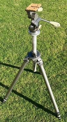 VINTAGE GITZO R No 4 RA4 TRIPOD MADE IN FRANCE - Image 1 of 4