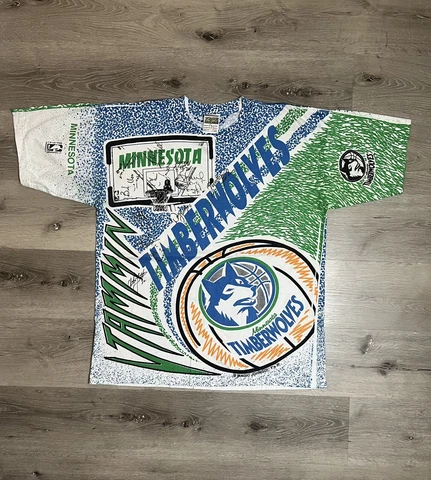 Vintage 1990s NBA Minnesota Timberwolves Magic Johnson T’s AOP XL Shirt all over Cover
