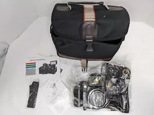 Vintage Camera Canon Q8200A Q8200 w/ Flash Attachment, Manual & Bag NEW - Picture 1 of 11