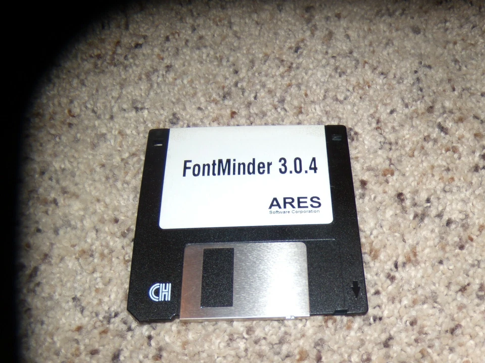 FontMinder 3.0.4 on 3.5" disk - Image 1 of 1