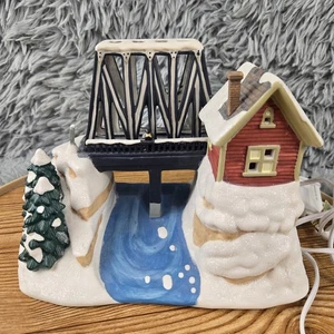 Enesco 2010 It's A Wonderful Life Christmas Village Holiday Bedford Falls Bridge - Picture 1 of 12