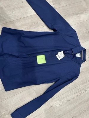 Camisa de vestir con textura de Zara Foto 1 de 3