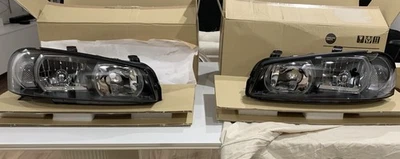 Genuine Nissan Skyline R34 GTR Series 2  Xenon Headlight Housing Set - image 1 of 4