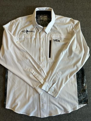Pelagic Pro Fishing Men’s UPF-50 Fishing Shirt Deep Sea White Sz L Dirty Hooker - Image 1 of 4