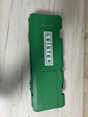 Leister Triac St Hot Air Tool 110V 1600W with Attachments Used Good Condition - Image 1 of 4
