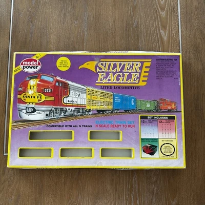 Model Power Silver Eagle Lited Locomotive Set No.1150 N Scale Santa Fe BOX ONLY - Image 1 of 4