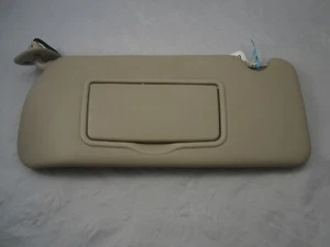 03 04 05 06 07 Cadillac CTS Driver Left Sun Visor with Controll butttons OEM . - Picture 1 of 7