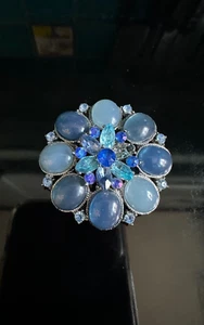 Flower Brooch with Multi-Variation Blue Glass Beads – Elegant - Picture 1 of 4