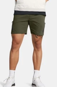 Herren UA Steph Curry Marke 7" Golfshorts olivgrün 1387156-390 Größe 2XLarge neu mit Etikett - Bild 1 von 16