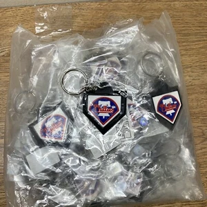Schutt Sports 2004 Keychain Philadelphia Phillies Approx 50 Quantity - Picture 1 of 6