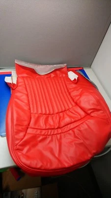 97-04 NOS new GM corvette driver or passenger seat bottom cover red 12455451 - Image 1 of 2