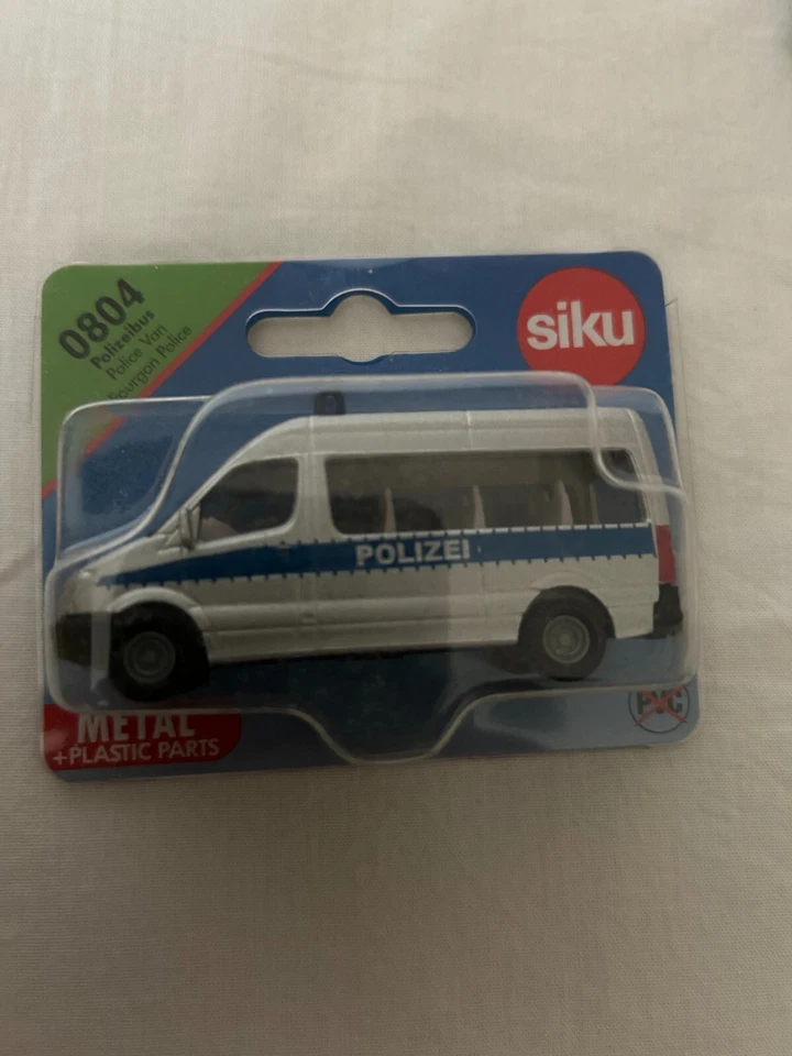 macchinina modello Siku Polizei furgone van nuovo polizia tedesca - Immagine 1 di 1