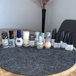 15 x nagellack Weiß Helle Töne Nude crackling Perlmut glitzer catrice nivea p2 - Bild 1 von 6