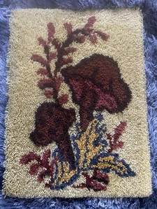 Gancho de pestillo de setas vintage años 70 hilo colgante de pared arte boho hippie 29 x 21,5" - Imagen 1 de 1