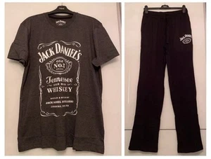 SIGUIENTE Conjunto de pijama oficial Jack Daniels gris y negro para hombre - MEDIANO - Imagen 1 de 3