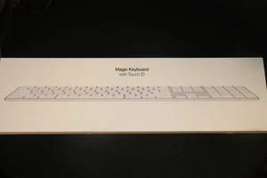 Apple Magic Keyboard With Touch ID & Numeric Keypad-Silver MK2C3LL/A (MIF000696) - Afbeelding 1 van 5