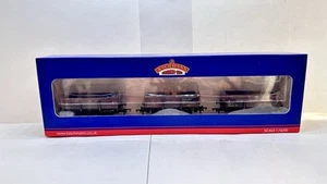 Bachmann 33-079Z 3 Pack OO Gauge China Clay Wagons Departmental Weathered Excl - Picture 1 of 7
