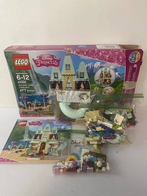 LEGO Disney: Arendelle Castle Celebration (41068) 100% Completo con Caja y Manual Foto 1 de 4