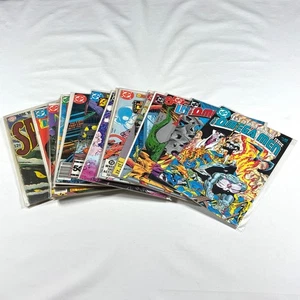 Lot of 18  DC Comics inc. Omega Men, Justice League, New Gods, The Flash & More - Picture 1 of 10