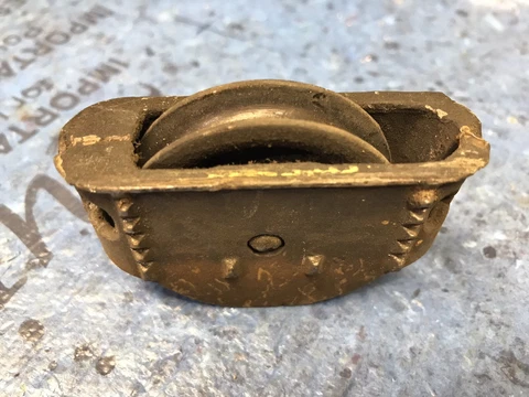 Vintage Antique Double Hung Window Sash Pulleys Roller Rope Weights Metal Cover