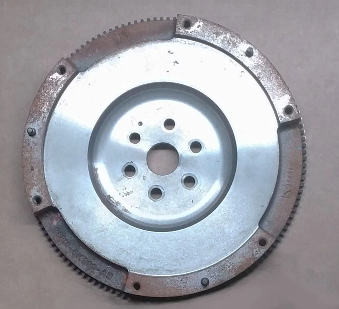 Volante de inercia OEM 2001-2004 Ford Escape 2,0 L L4 y 1998-2003 Ford Escort ZX2 2,0 Foto 1 de 1