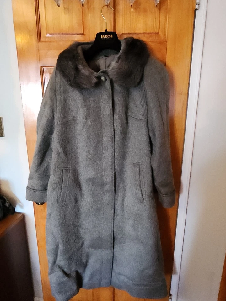 Abrigo Largo Berghaus Mujer Lama Gris Lana Piel Real Azul Talla 1X Mejor Estado Foto 1 de 4