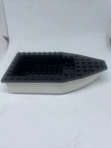 Lego Floating Boat 16 x 8 White Hull 28535 with Black Top 28533 - Picture 1 of 1