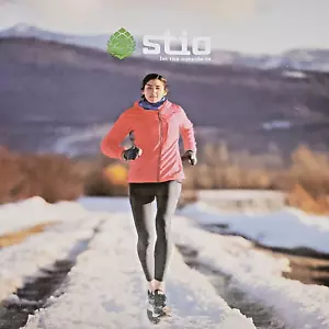 Stio Winter 2023 Katalog Look Book Herren und Damen Activewear Mode - Bild 1 von 12