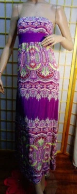 Vestido Twenty One pequeño morado sin tirantes Foto 1 de 4