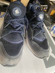 nike air - Picture 1 of 6