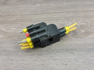 Mercedes Benz W124 S124 E320 Central Door Lock Vacuum Pump Vaccum Line Connector - Picture 1 of 7