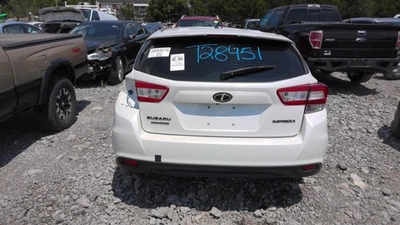 Capucha SUBARU IMPREZA 17 18 19 20 21 22 23 Foto 1 de 4