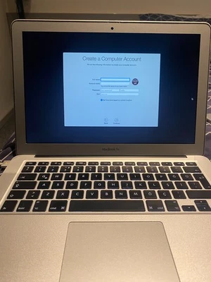 Apple MacBook Air 13.3" (128GB SSD, Intel Core i5 4th Gen., 1.4GHz, 4GB) Laptop - Image 1 of 3