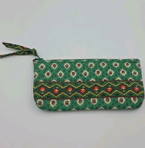 Retired Vera Bradley Greenfield Patter Cosmetic Zipper Bag Pouch 9”x4” Rare USA - Picture 1 of 7