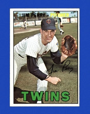 1967 Topps Set-Break #246 Jim Perry como nuevo *GMCARDS* Foto 1 de 2