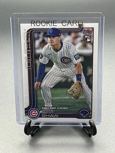 2025 Topps Update Series - Rookie Debut Matt Shaw #US345 (RC) - Picture 1 of 2