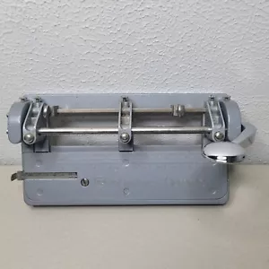 VTG WILSON JONES #314 Hummer heavy duty Industrial 3 hole punch USA made works - Picture 1 of 9