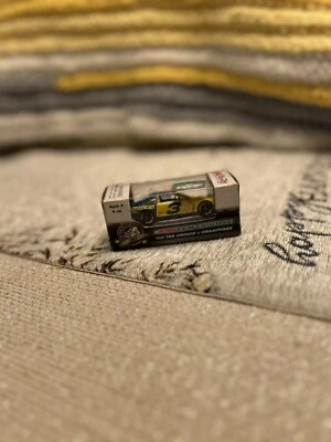 1:64 ACTION 2017 #3 AMERICAN ETHANOL WRANGLER DARLINGTON THROWBACK AUSTIN DILLON - Image 1 of 4